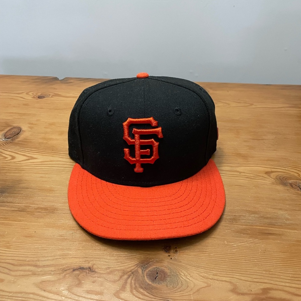 San Francisco Giants MLB fitted hat size 7 - New Era 5950